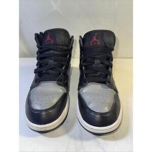 Youth   5.5Y Nike Air Jordan 1 shadow red black gray shoes Women's 7.5
